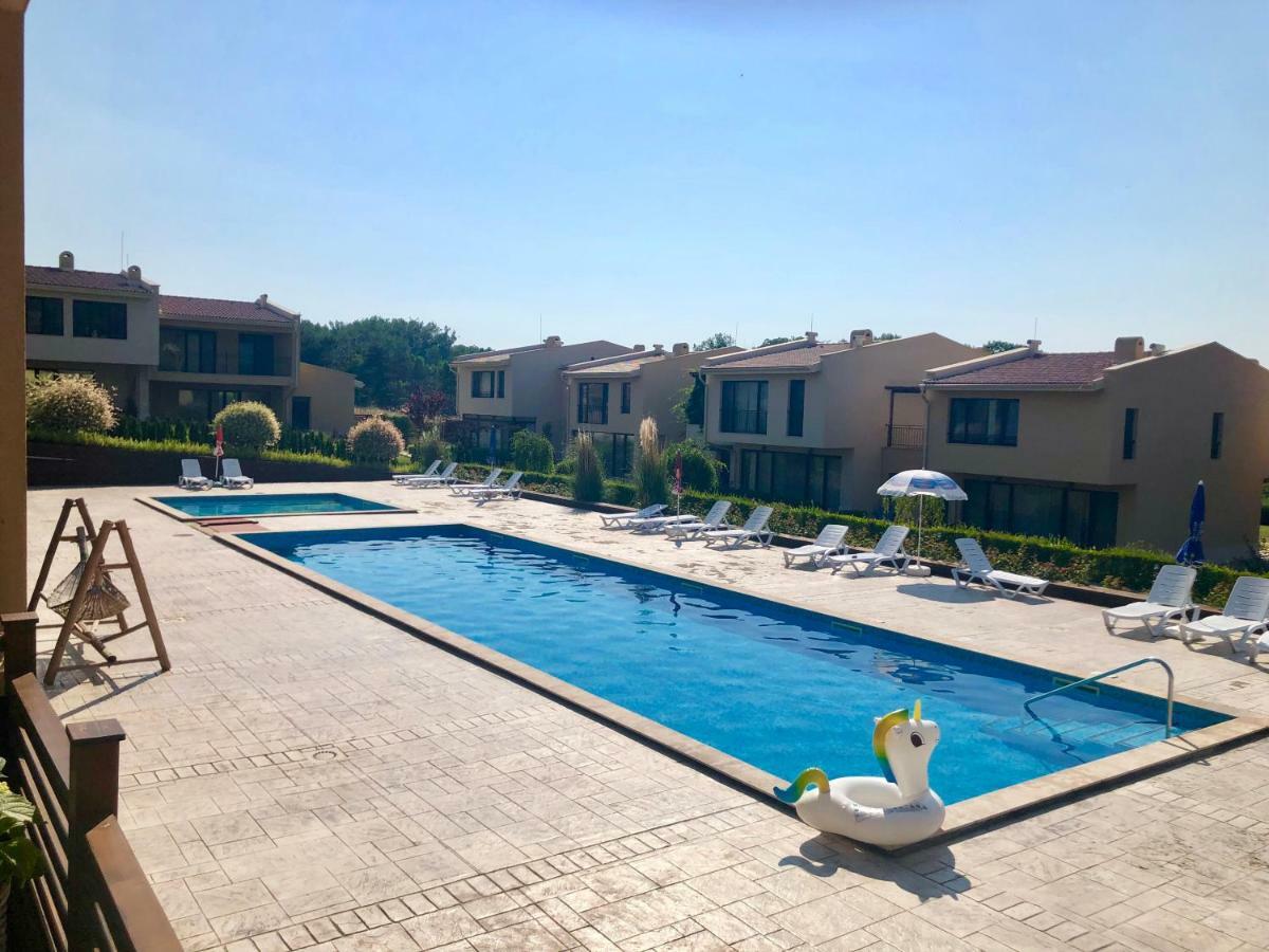Arapya Beach Apartment Tsarevo Bagian luar foto
